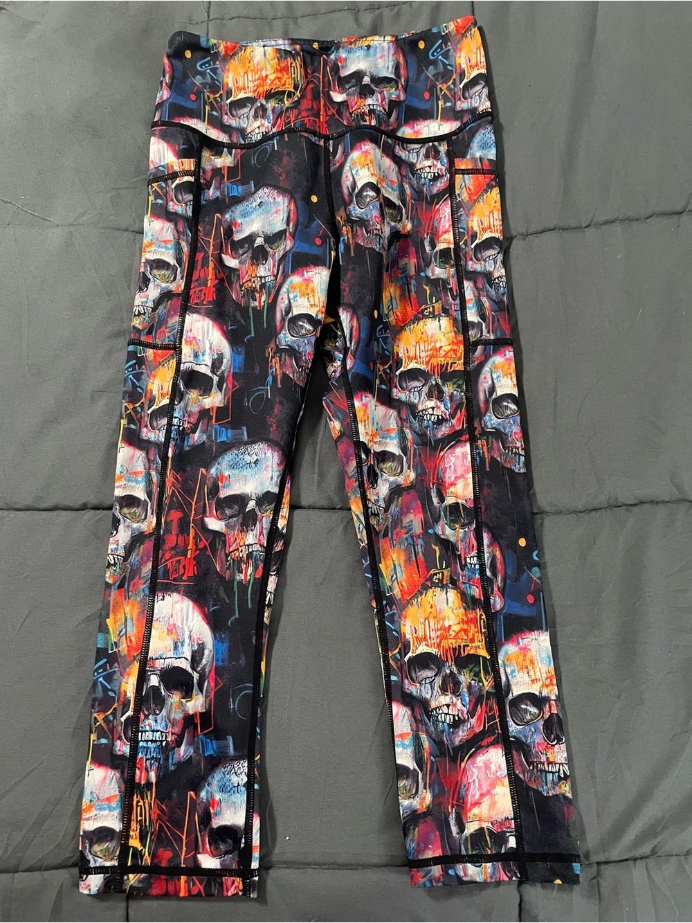 Constantly Varied Gear Death By Art Capri Leggings XS